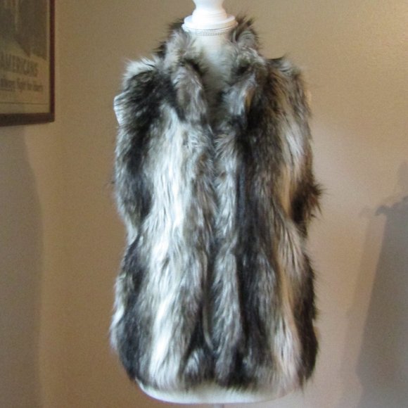 Ci Sono Jackets & Blazers - Ci Sono by Cavalini Fur Vest S/CH